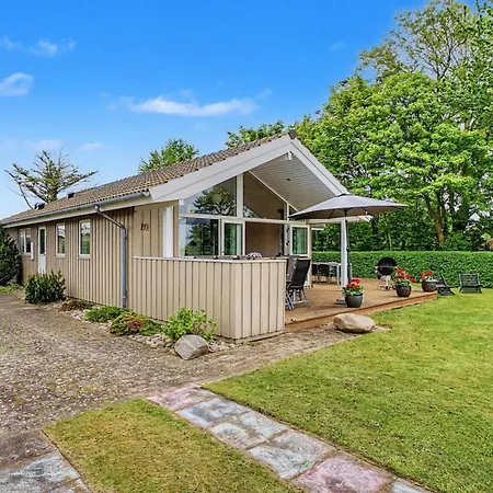 Arnia - 100m From The Sea By Interhome Otterup